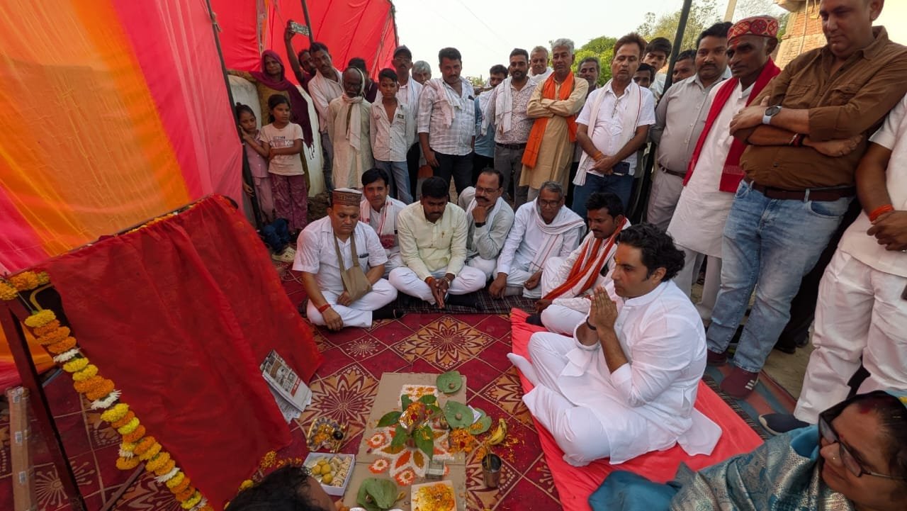 नो वीआईपी कल्चर: भाजपा विधायक सिद्धार्थ तिवारी ने सादगी से किया भूमि पूजन