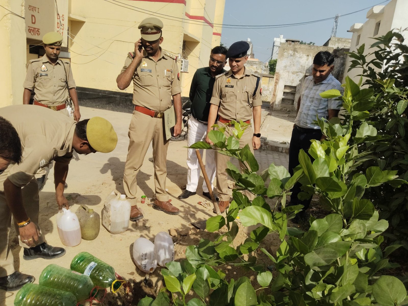 गंजडुण्डवारा पुलिस की बड़ी कार्रवाई, 20 मुकदमों की 95 लीटर अवैध शराब नष्ट