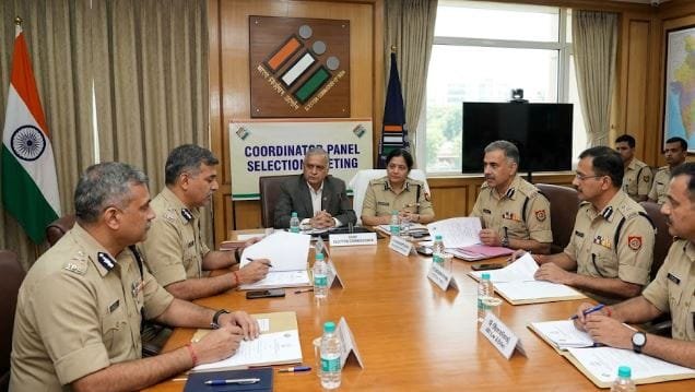 निर्वाचन आयोग समन्वयक पद के लिए IPS अफसरों का पैनल तैयार