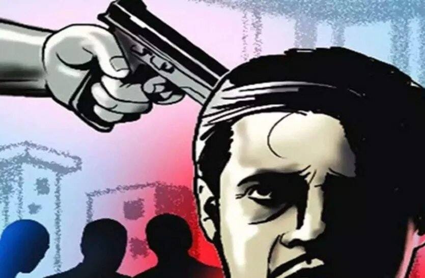 30 हथियारबंद बदमाशों ने पिस्टल की नोक पर लूटी शराब से भरी पिकअप, जंगल में मिली गाड़ी