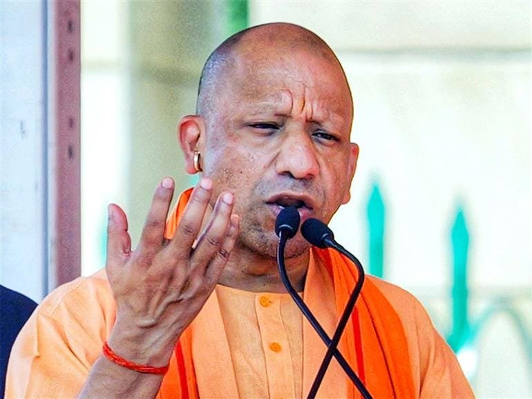 अयोध्या सड़क हादसे पर मुख्यमंत्री योगी आदित्यनाथ ने जताया दुख, अधिकारियों को दिए राहत कार्य तेज करने के निर्देश