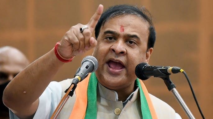 असम में घुसपैठ और कानून-व्यवस्था पर सख्त रुख, मुख्यमंत्री हिमंत बिस्वा सरमा बोले-वादे शब्दों से नहीं, काम से पूरे होंगे