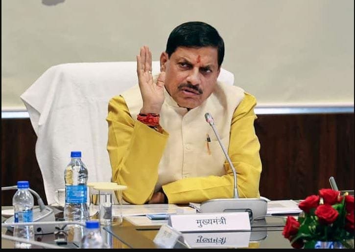 मुफ्त योजनाओं की ‘गारंटी’ या कर्ज के दलदल में धंसता मध्य प्रदेश? जानिए खजाने की हकीकत