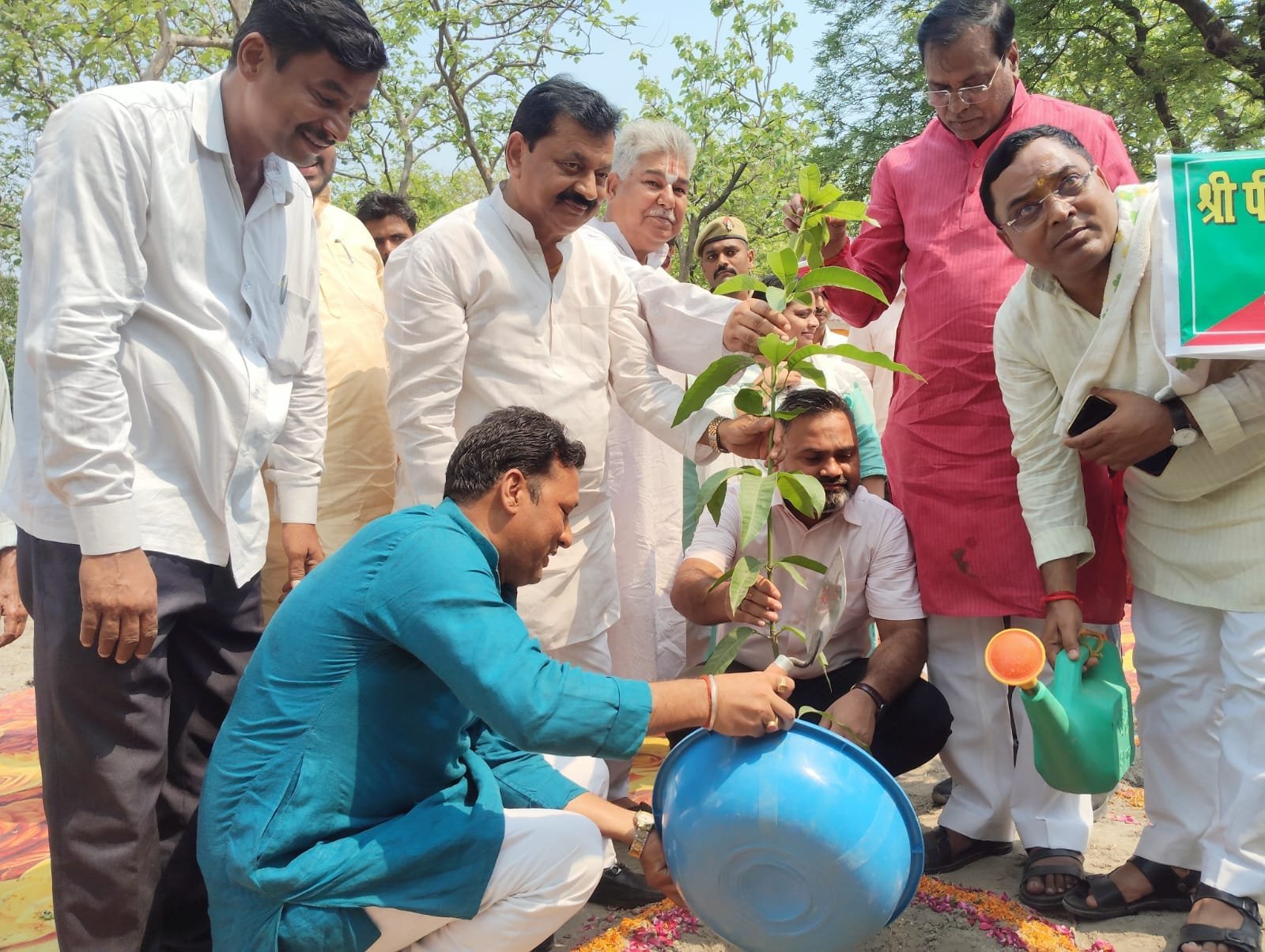 कुलकुला माता मंदिर परिसर से विश्व पर्यावरण दिवस पर वृक्षारोपण अभियान की शुरुआत, जनप्रतिनिधियों व अधिकारियों ने रोपे पौधे