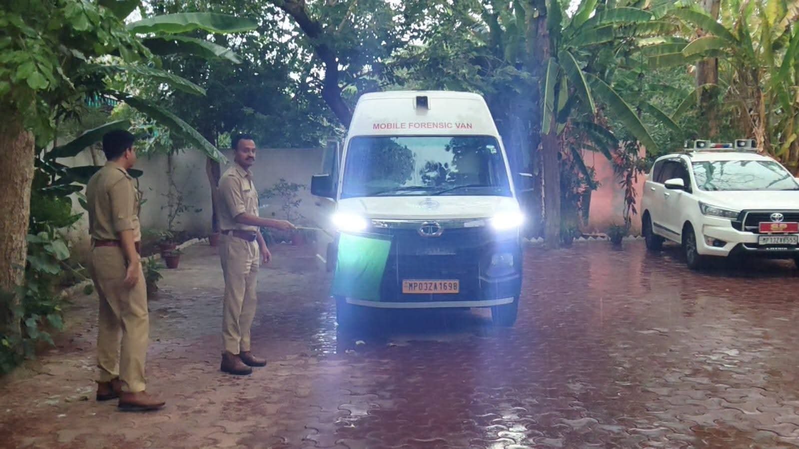 छतरपुर पुलिस को मिली अत्याधुनिक मोबाइल फॉरेंसिक वैन, वैज्ञानिक जांच को मिलेगी नई ताकत