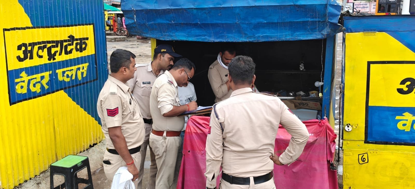 मैहर में अवैध कारोबारियों पर पुलिस का बड़ा अभियान, कई इलाकों में ताबड़तोड़ कार्रवाई