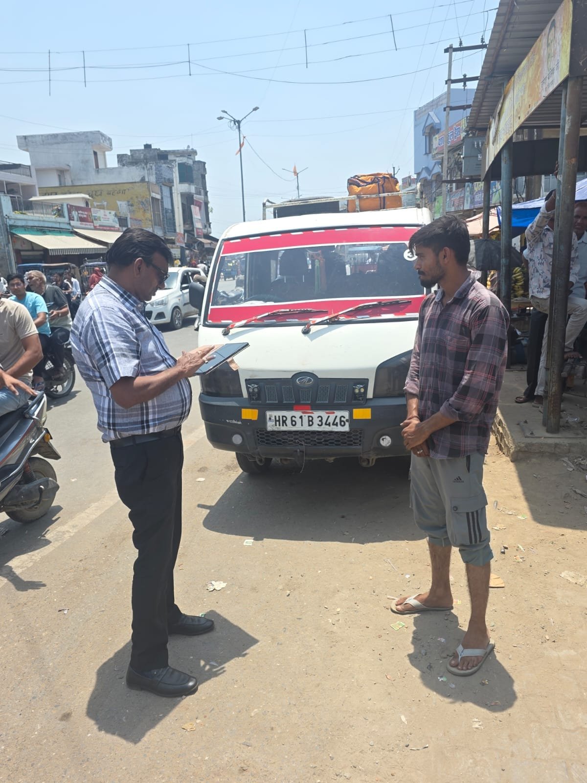 मुजफ्फरनगर में परिवहन विभाग का बड़ा अभियान, अनाधिकृत और ओवरलोड वाहनों पर ₹3.65 लाख का जुर्माना