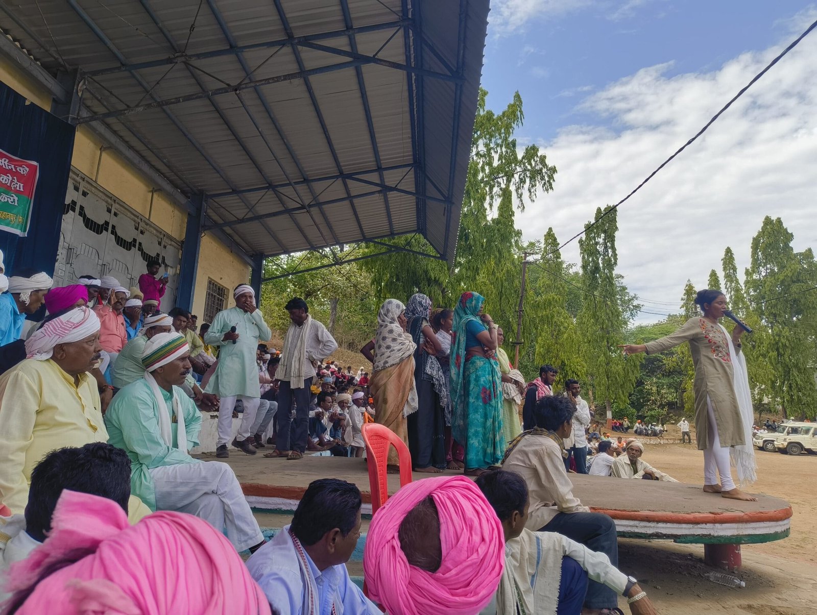 बुरहानपुर में 7 दिवसीय SPO प्रशिक्षण संपन्न, कोटवारों और नगर सुरक्षा समिति सदस्यों को सिखाए पुलिसिंग के गुर