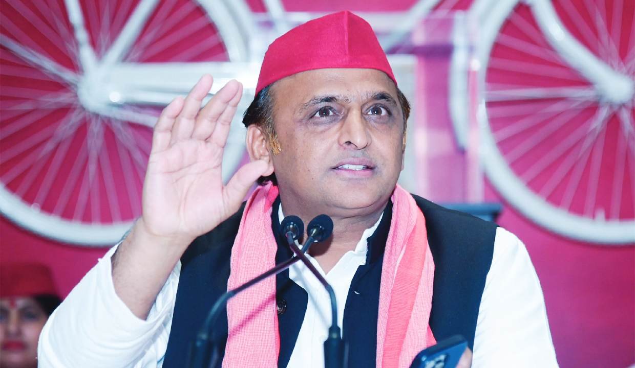 अखिलेश यादव की प्रेस कॉफ्रेस
