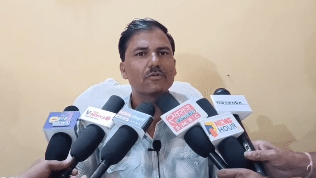 रीवा: बसामन मामा तीर्थ के प्रधान सेवक परिवार पर सोशल मीडिया टिप्पणी से विवाद, थाने में शिकायत के बाद कानूनी कार्रवाई की तैयारी