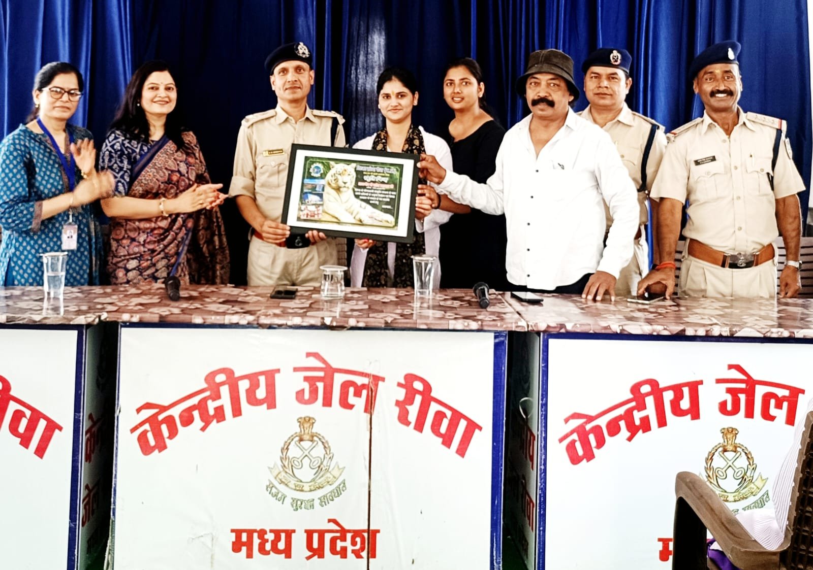रीवा: रिसर्च विंग ने केंद्रीय कारागार का किया भ्रमण, सुधारात्मक गतिविधियों का लिया जायजा