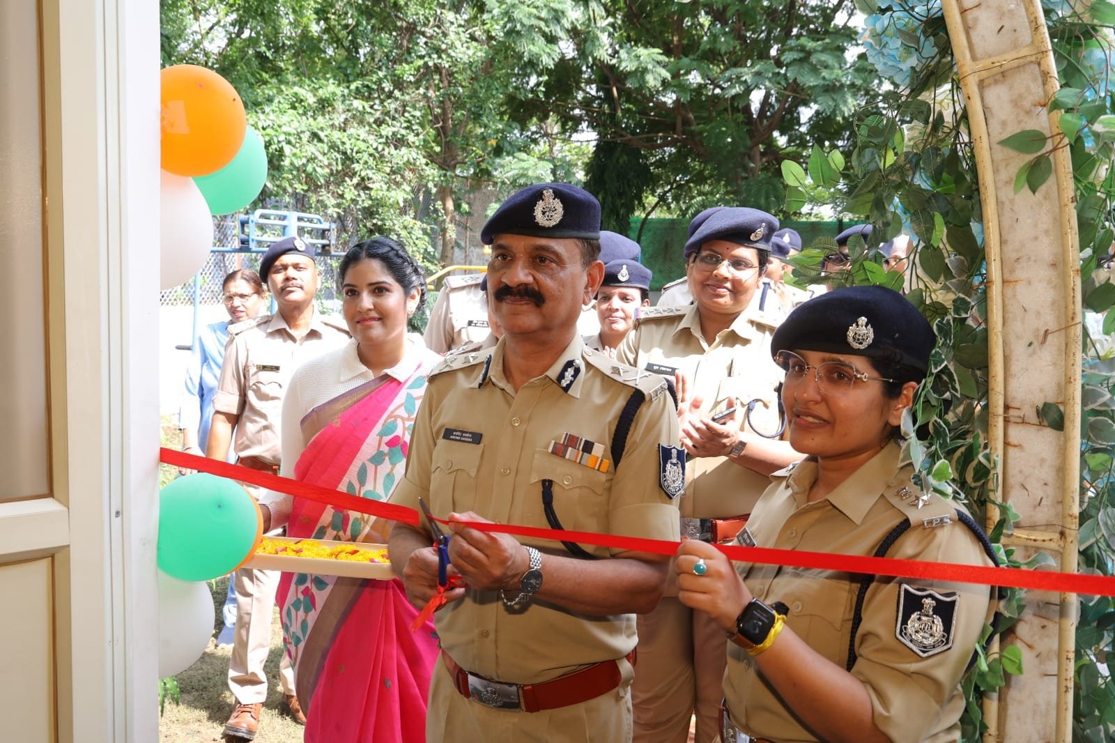 गुना पुलिस लाइन में नई कैंटीन और हाईटेक जिम का उद्घाटन, पुलिसकर्मियों के वेलफेयर को मिली नई सौगात
