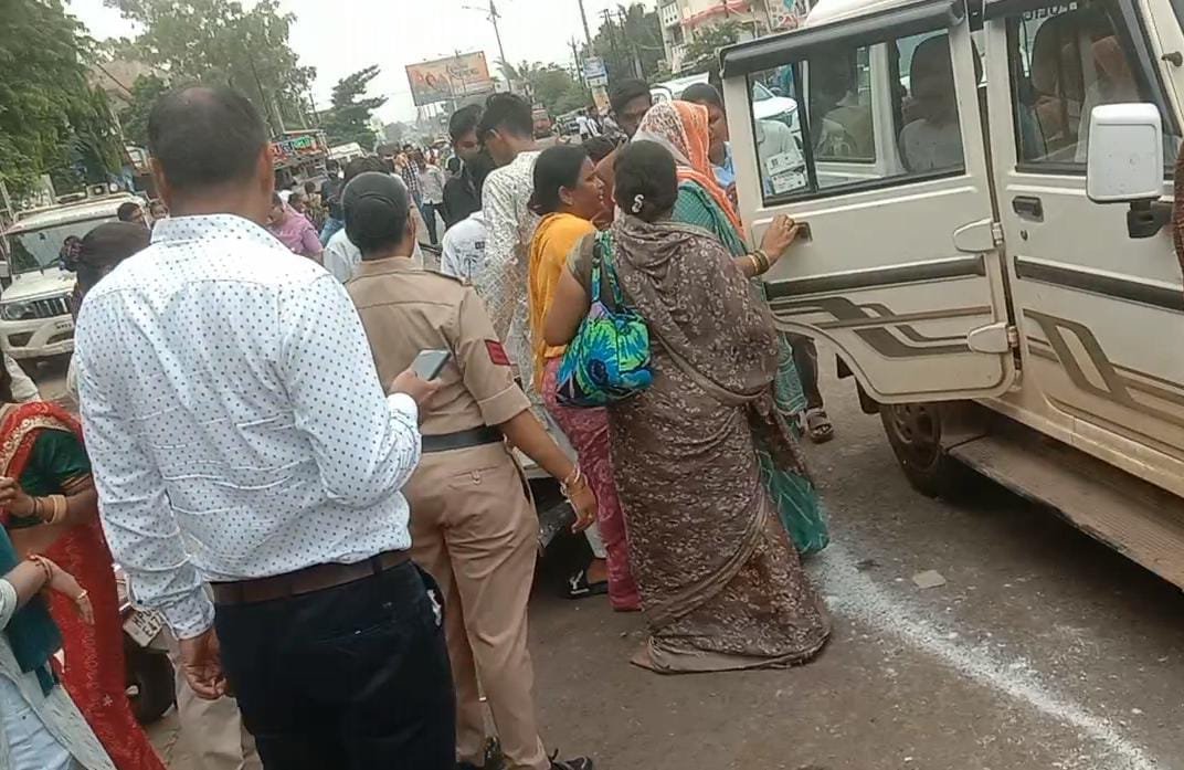 गुना: भगवान जगन्नाथ रथ यात्रा के दौरान चोरों का आतंक, कई महिलाओं के गले से चेन चोरी