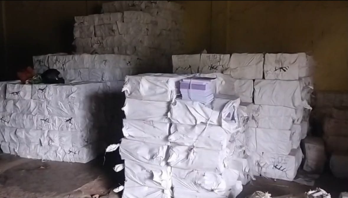 रीवा में सरकारी स्कूलों की 35 लाख की किताबें गायब, 450 से ज्यादा बंडल लापता, भोपाल से पहुंची जांच टीम