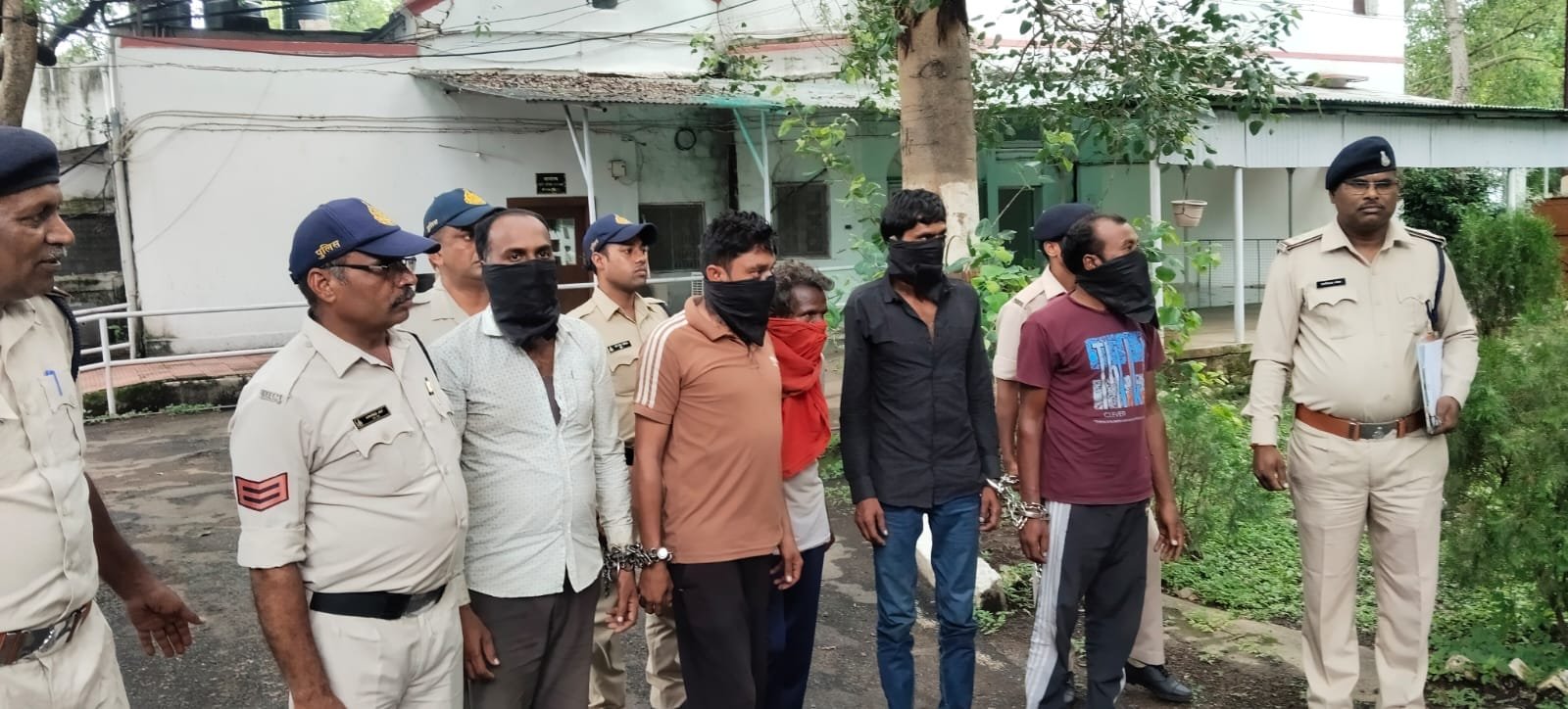 भोपाल पुलिस का बड़ा खुलासा, मंदिरों में चोरी करने वाले गिरोह का पर्दाफाश; 6 गिरफ्तार