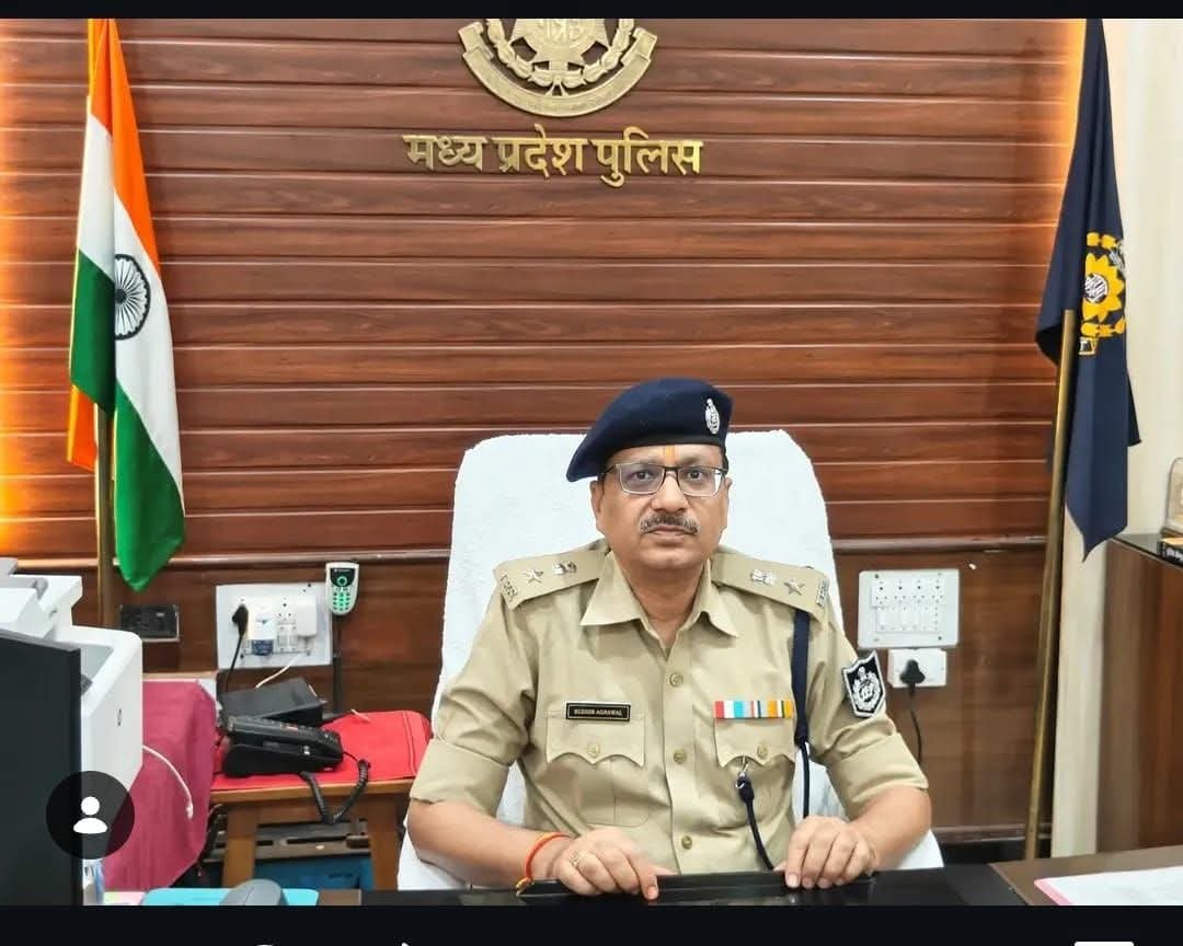 टीकमगढ़: नवागत एसपी सुधीर अग्रवाल ने संभाला कार्यभार, अपराधियों पर सख्ती और नशामुक्त समाज को बताया प्राथमिकता