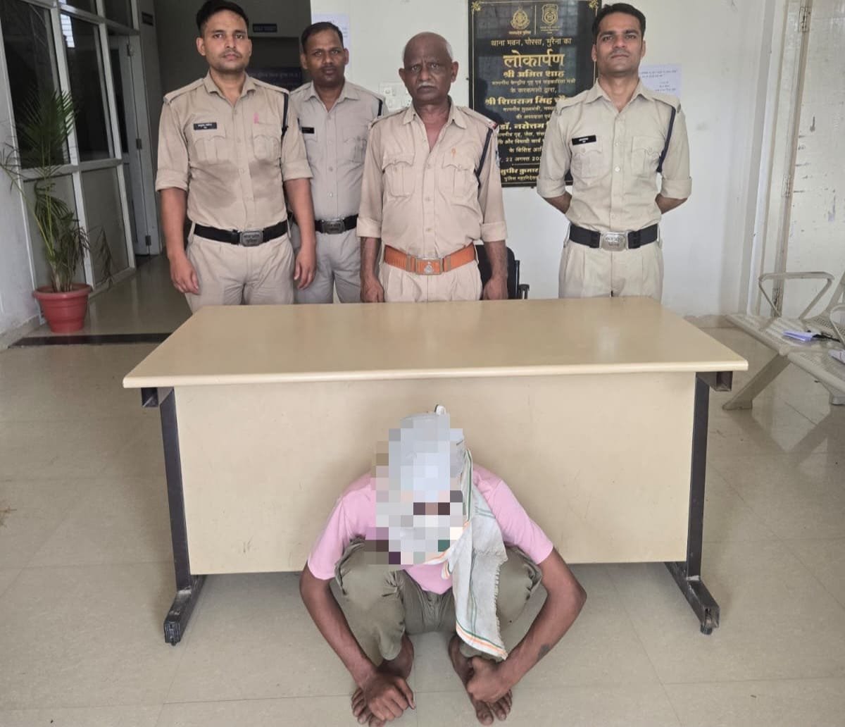 पोरसा पुलिस की बड़ी कार्रवाई: दुष्कर्म व पॉक्सो एक्ट का फरार आरोपी गिरफ्तार, न्यायालय ने भेजा जेल