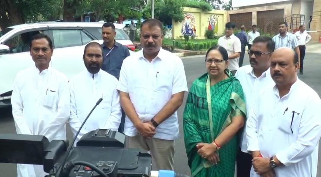 दतिया उपचुनाव में निष्पक्ष मतदान नहीं हुआ, फिर भी कांग्रेस जीतेगी: उमंग सिंघार