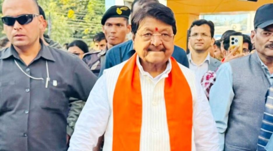 ‘ढाई साल से सिर्फ उपेक्षा मिली’, कैलाश विजयवर्गीय के कथित पत्र से MP की राजनीति गरमाई; कांग्रेस ने BJP को घेरा