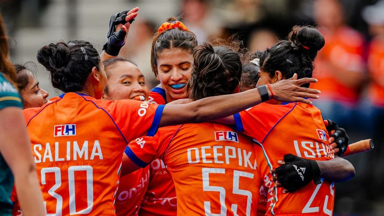 FIH WOMENS WORLD CUP 2026 इंग्लैंड को गोल के लिए तरसाकर भारत ने रचा इतिहास, 0-0 ड्रॉ के साथ वर्ल्ड कप के टॉप-8 में पहुंची टीम इंडिया