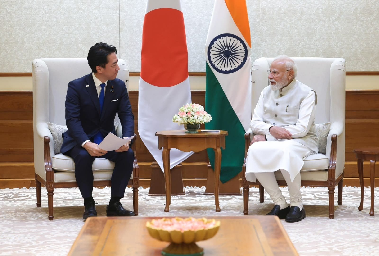 जापान के रक्षा मंत्री शिंजिरो कोइजुमी ने पीएम मोदी से की मुलाकात; रक्षा क्षेत्र में सह-उत्पादन और हिंद-प्रशांत क्षेत्र में शांति-स्थिरता पर बनी सहमति