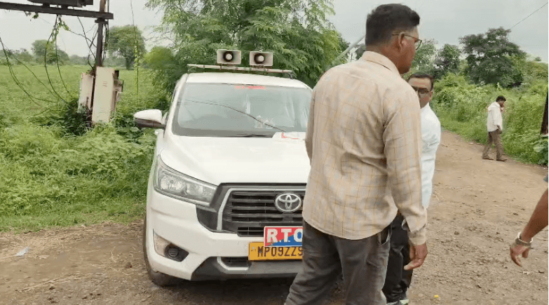 बुरहानपुर में RTO की अचानक कार्रवाई, सड़क पर उतरी टीम तो वाहन चालकों में मचा हड़कंप