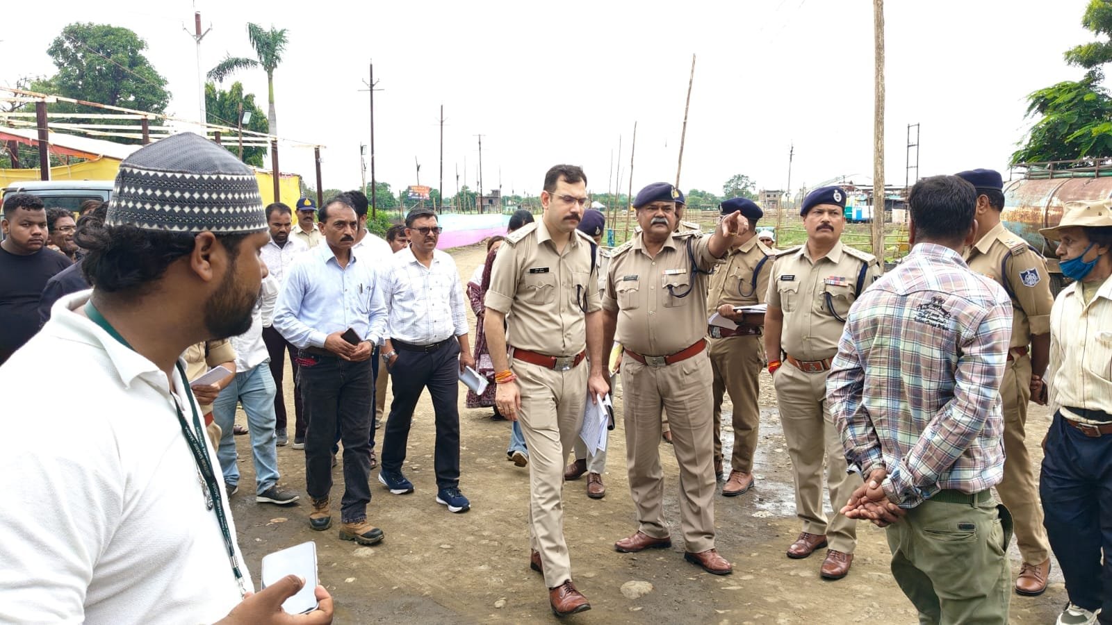 चेहल्लुम पर्व को लेकर रतलाम पुलिस अलर्ट, एसपी अमित कुमार ने हुसैन टेकरी पहुंचकर सुरक्षा व्यवस्थाओं का लिया जायजा