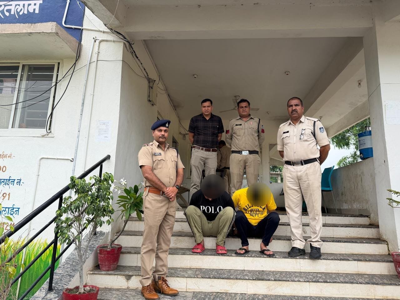 रतलाम पुलिस की बड़ी कार्रवाई: 100 ग्राम एमडी ड्रग्स के साथ दो तस्कर गिरफ्तार, 10 लाख रुपये का मादक पदार्थ जब्त