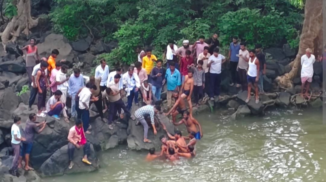 सागर के सरईवन वाटरफॉल में 17 वर्षीय छात्र की डूबने से मौत, दोस्तों के साथ पिकनिक मनाने गया था ललित