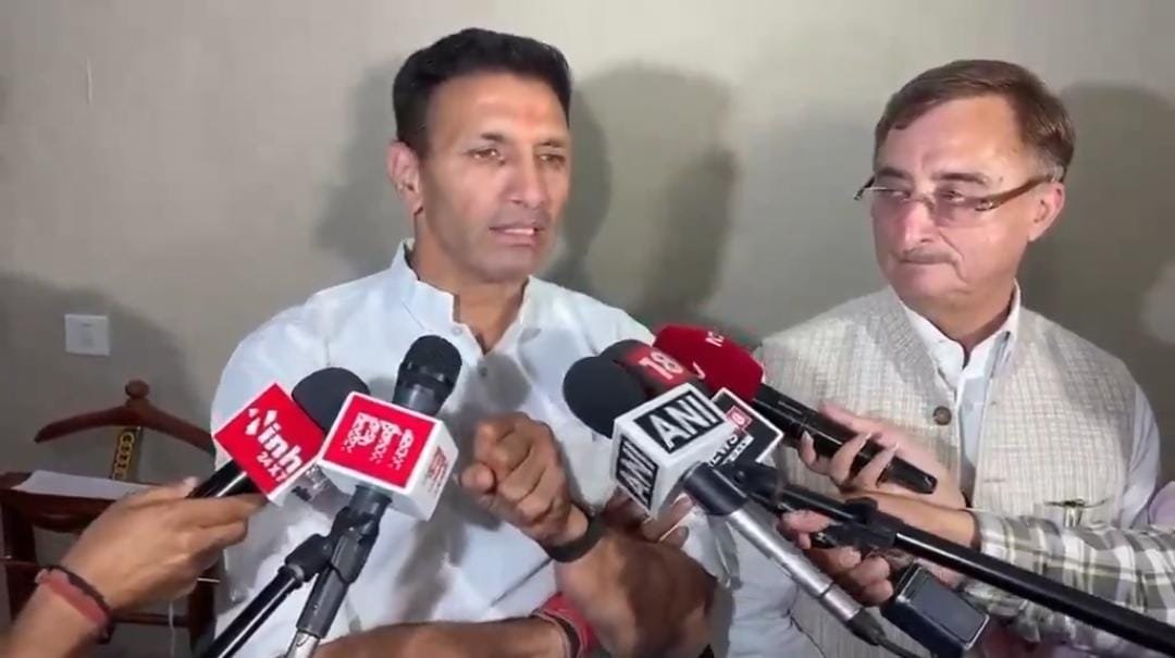 दतिया उपचुनाव में कांग्रेस की जीत पर बोले जीतू पटवारी, जनता और कार्यकर्ताओं का जताया आभार