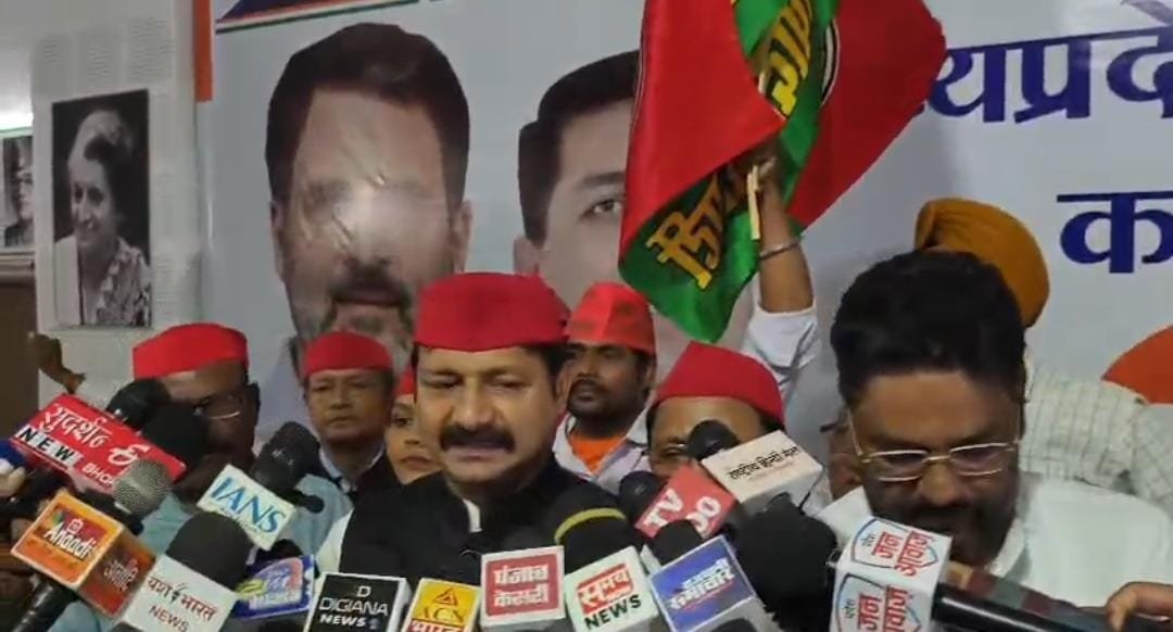 दतिया उपचुनाव परिणाम पर कांग्रेस-सपा का भाजपा पर हमला, जनता के जनादेश को बताया बदलाव का संकेत