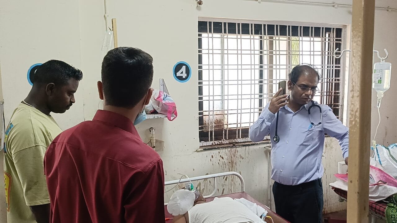 सरपंच ने कलेक्टर कार्यालय में कथित रूप से पिया कीटनाशक: भ्रष्टाचार और धमकियों के लगाए आरोप