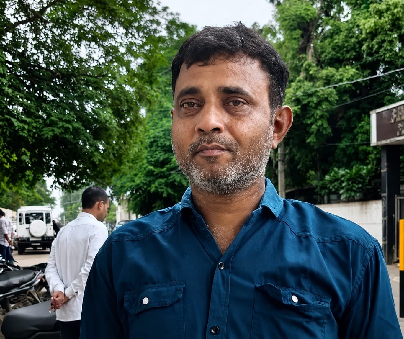 1,000 KM दूर से बेटी की तलाश में शिवपुरी पहुंचा पिता: पहचान बदलने और बेचने की आशंका जताई