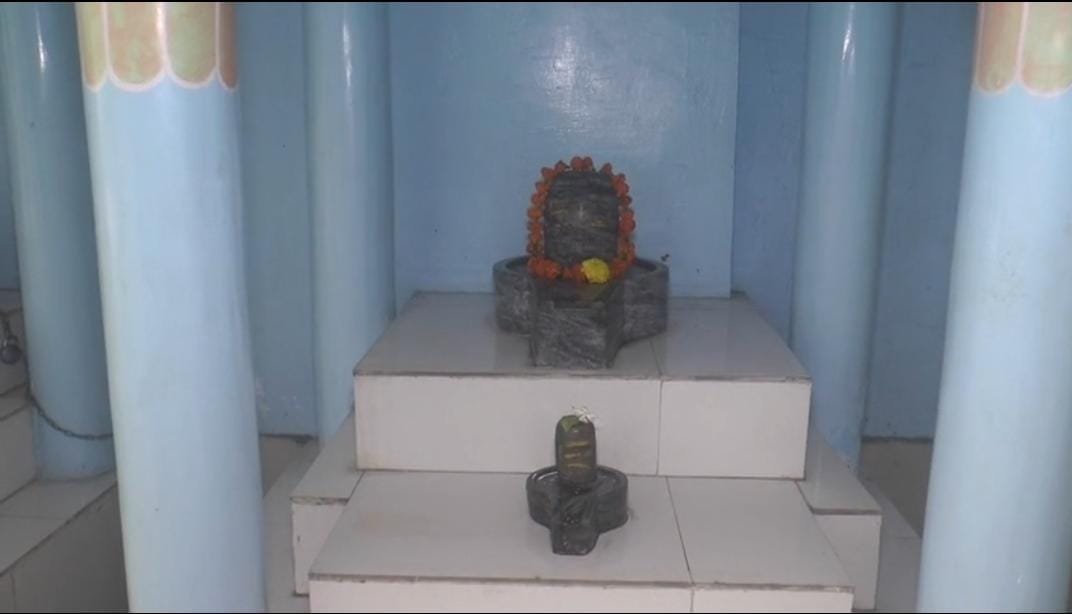 सावन में भोलेनाथ की भक्ति, भोपाल के चार इमली में एक साथ 12 ज्योतिर्लिंगों के दर्शन