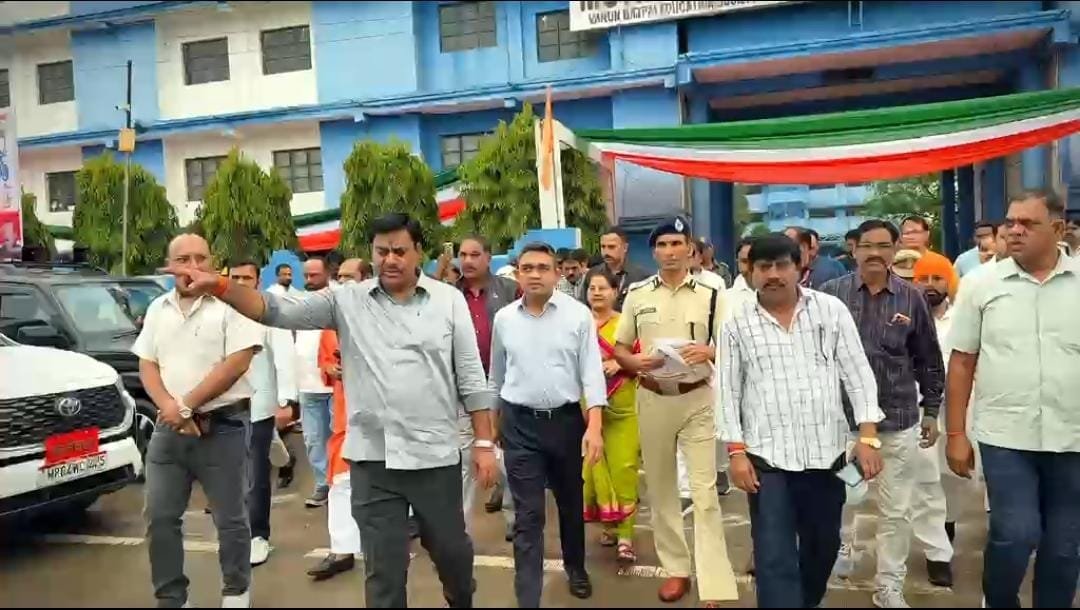 भोपाल में 14 अगस्त को निकलेगी विशाल तिरंगा यात्रा, सीएम और भाजपा प्रदेशाध्यक्ष होंगे शामिल
