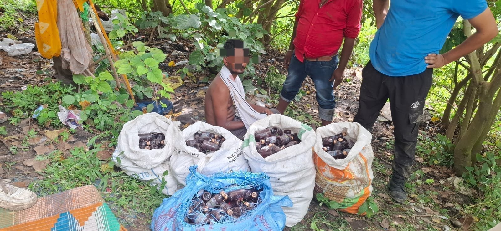 रीवा में नशीली कफ सिरप के अवैध कारोबार पर पुलिस की बड़ी कार्रवाई, 888 शीशी सिरप के साथ आरोपी गिरफ्तार