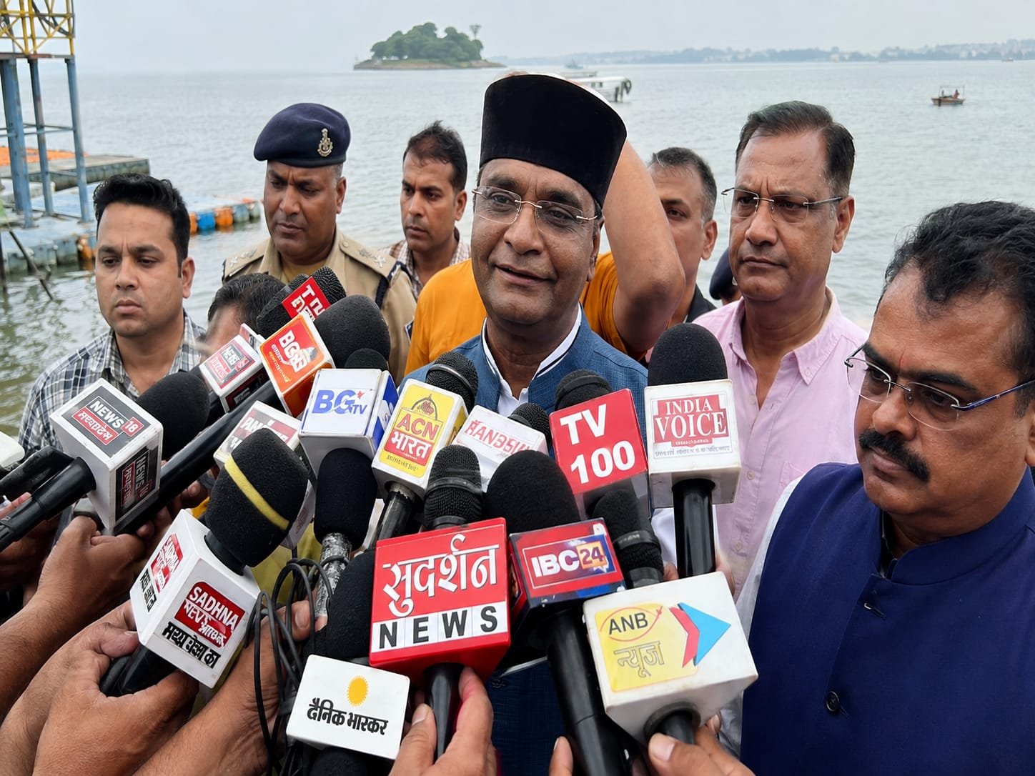 राहुल गांधी के दौरे पर मंत्री सारंग का हमला, बोले- पहले रांची जाएं: विश्वास कैलाश सारंग