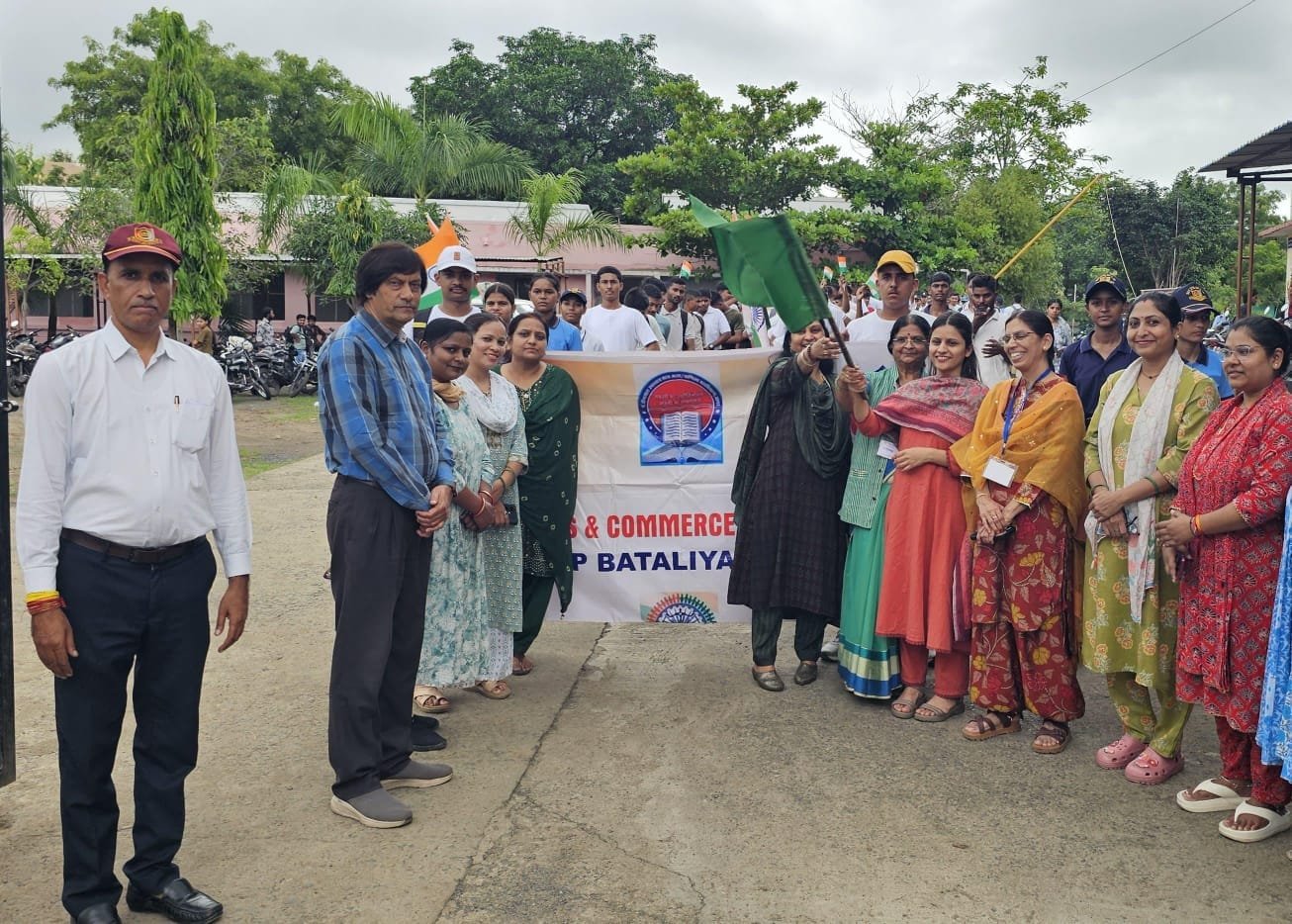 सागर में हर घर तिरंगा अभियान के तहत निकली भव्य तिरंगा रैली, देशभक्ति के जयघोष से गूंजा शहर