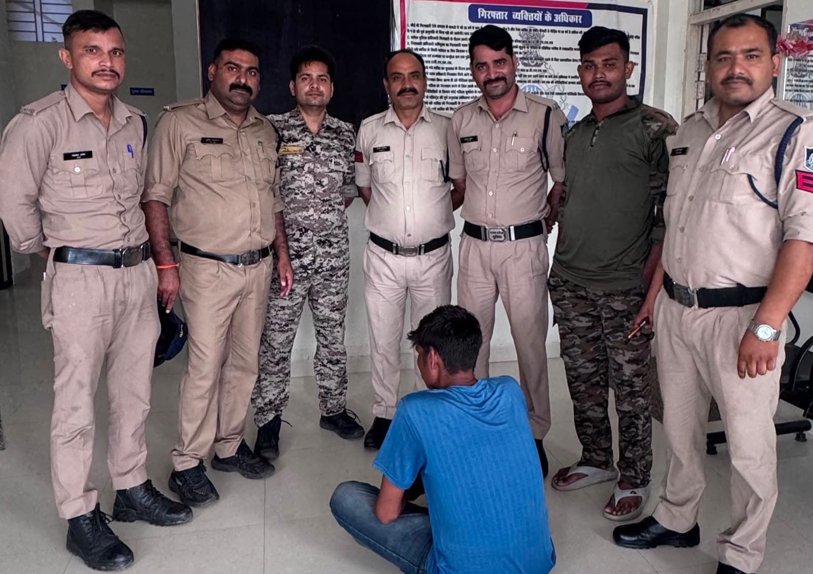 फरार और स्थायी वारंटियों पर टीकमगढ़ पुलिस का शिकंजा, देहात पुलिस ने स्थायी वारंटी को किया गिरफ्तार