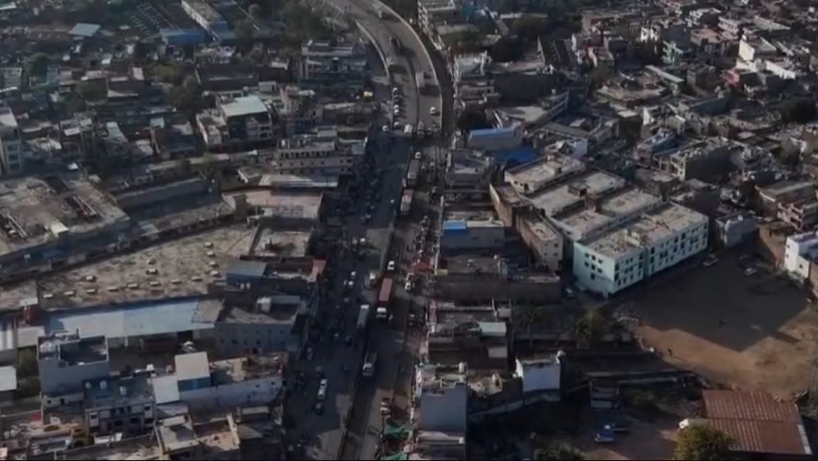चंबल में घुल रहा जहर: पीथमपुर की फैक्ट्रियों पर प्रदूषित पानी छोड़ने के आरोप, कलेक्टर ने जांच के दिए संकेत