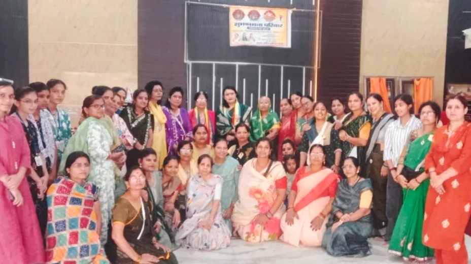 सागर में महिला स्वावलंबन की पहल, रक्षाबंधन मेले में लगा व्यंजनों का स्टॉल