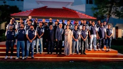 IND vs SL: कोलंबो के इंडिया हाउस में टीम इंडिया का खास स्वागत