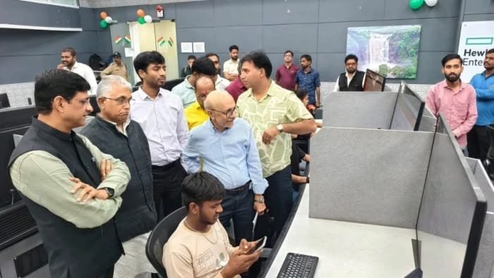 इंदौर का स्वच्छता मॉडल अपनाएगा बंगाल, मंत्री दिलीप घोष ने समझी सफाई व्यवस्था
