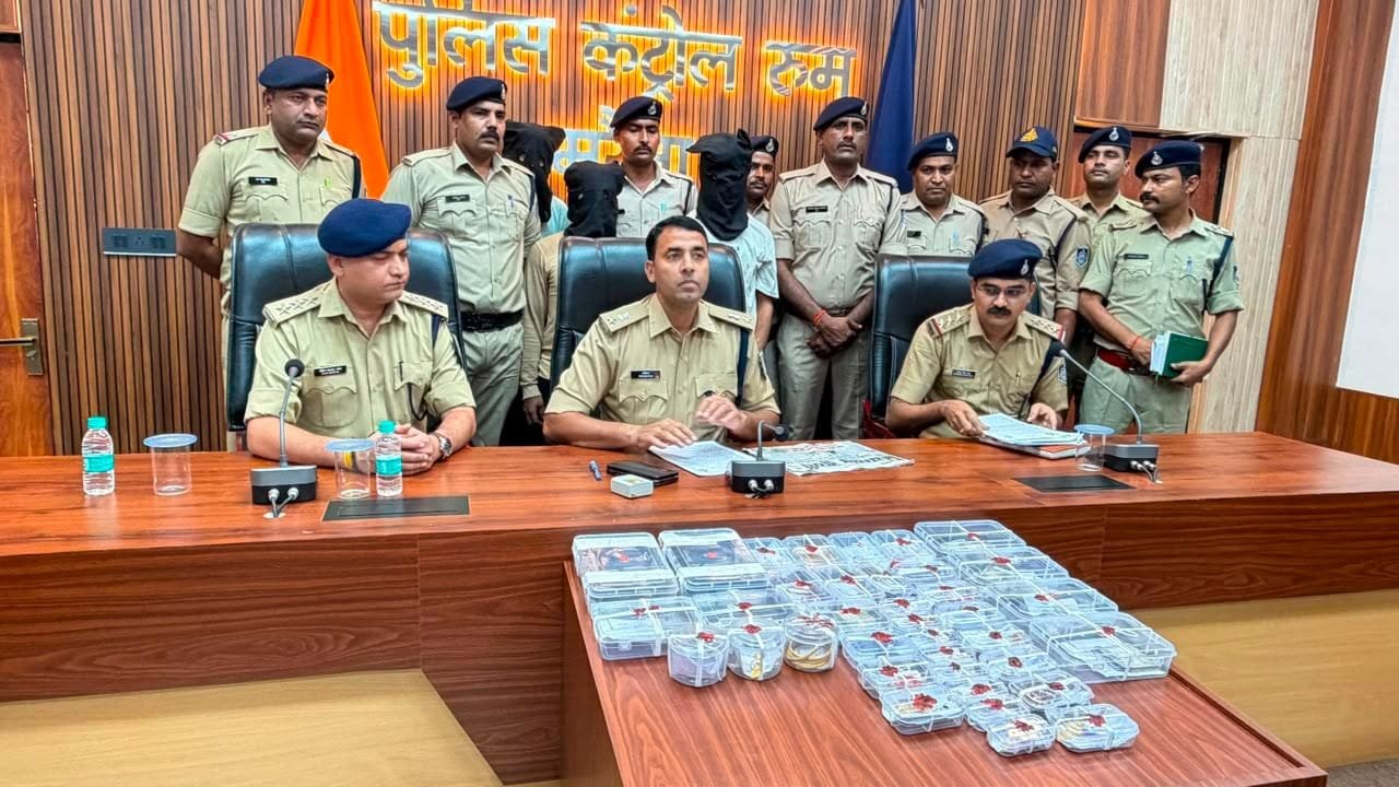 मुरैना पुलिस ने अंतर्राज्यीय लूट गिरोह का किया पर्दाफाश, 3 आरोपी गिरफ्तार; 26 लाख से ज्यादा की संपत्ति बरामद