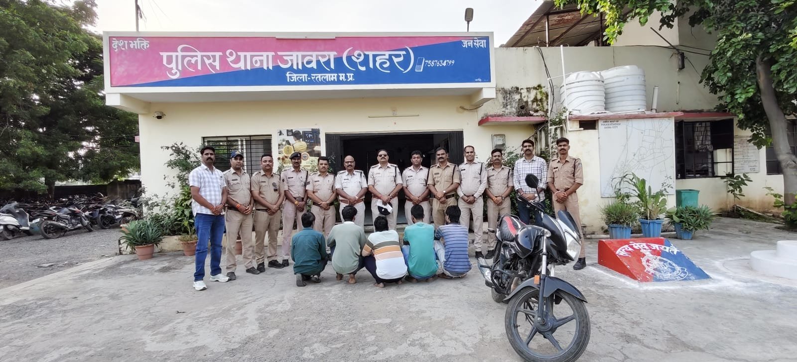 जावरा में नशे के खिलाफ बड़ी कार्रवाई, 28.46 ग्राम MD ड्रग्स के साथ 5 आरोपी गिरफ्तार