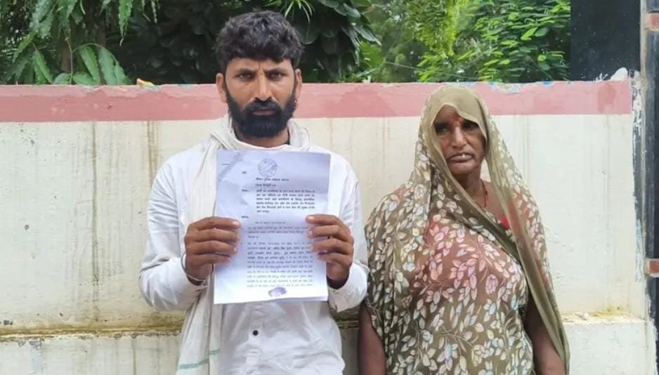 बाउंड्री तोड़ने का विरोध किया तो पीटा, थाने जाते समय रास्ता रोककर मारी गोली, SP से सुरक्षा की गुहार