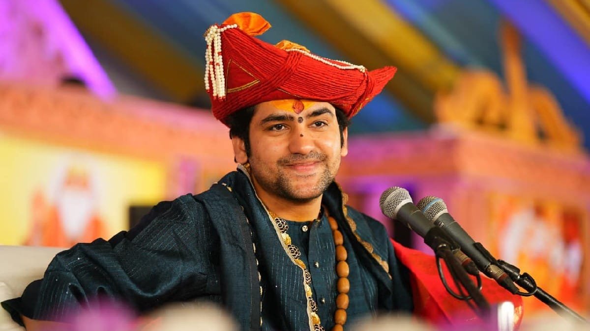 दिल्ली में धीरेंद्र कृष्ण शास्त्री से मिले दो केंद्रीय मंत्री, ‘शक्ति शिविर’ को लेकर भी हुई चर्चा