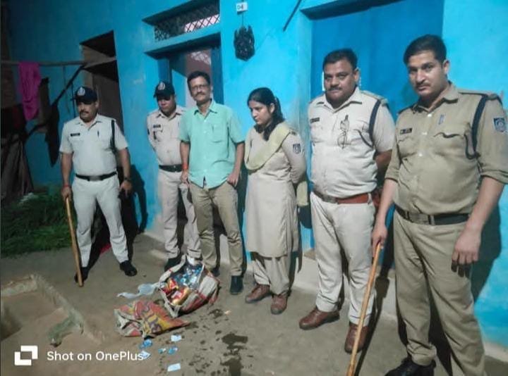 टीकमगढ़ में अवैध शराब पर आबकारी विभाग का शिकंजा, 6 केस दर्ज, 500 किलो लाहन जब्त