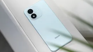 8000mAh बैटरी और AMOLED डिस्प्ले का दम, लेकिन कैमरा-गेमिंग में कहां चूक गया Redmi Note 17 5G