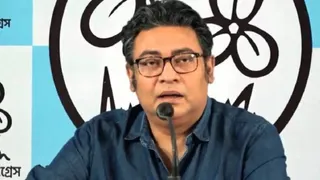 दुर्गा पूजा ‘प्रीव्यू शो’ में करोड़ों का खेल: पूर्व मंत्री इंद्रनील सेन के ठिकानों पर ED की छापेमारी